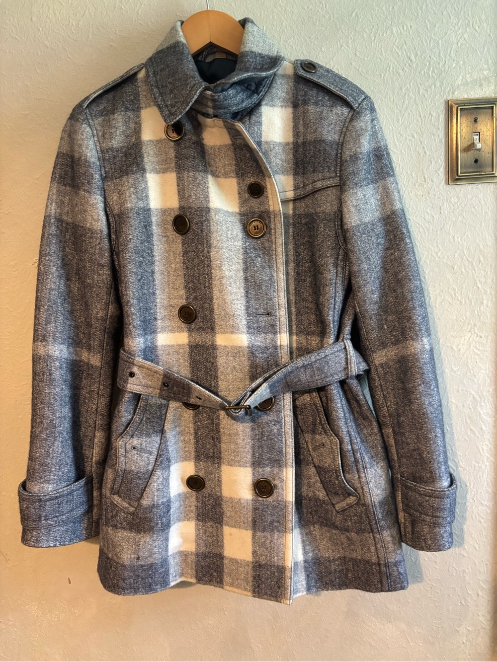 Burberry Women's Gray Plaid Belted Wool-Blend Coat - Picture 3 of 7